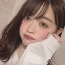 サクラ　麻里佳