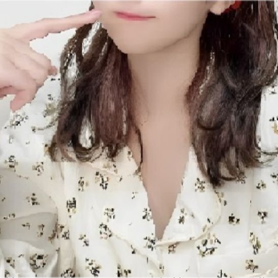サクラ あいな